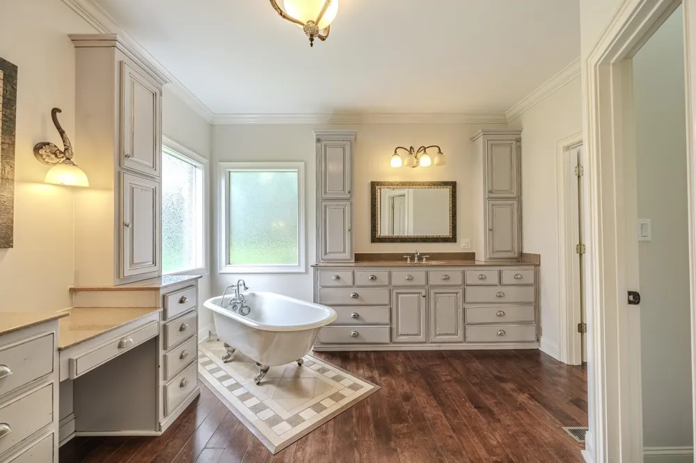 245 NELLIE LN Savannah, TN 38372