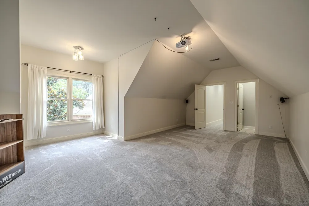 245 NELLIE LN Savannah, TN 38372