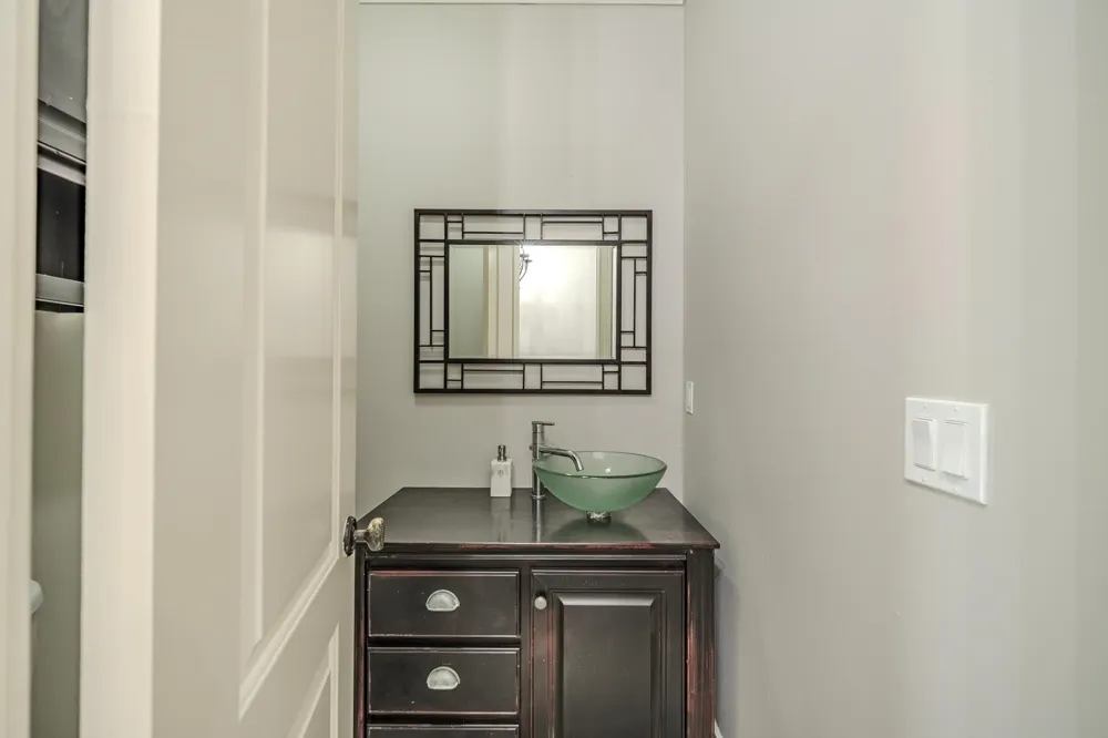 245 NELLIE LN Savannah, TN 38372