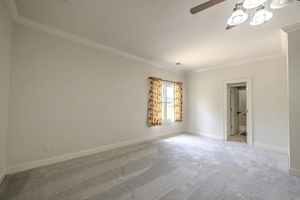 245 NELLIE LN Savannah, TN 38372