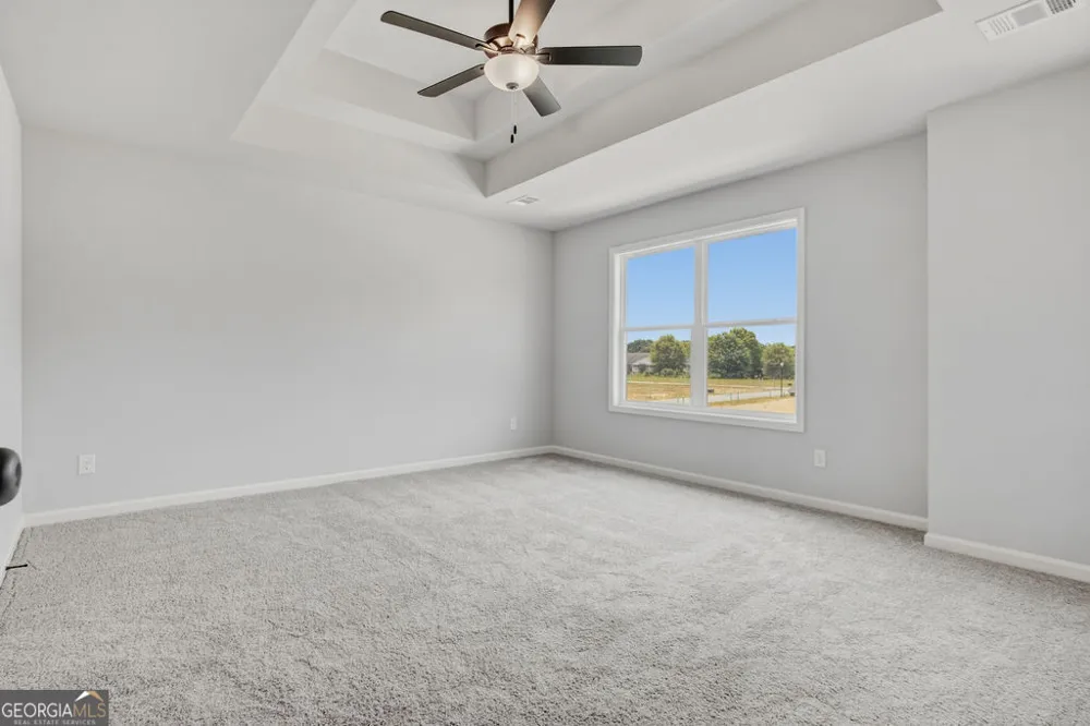47 Crest DR Hartwell, GA 30643