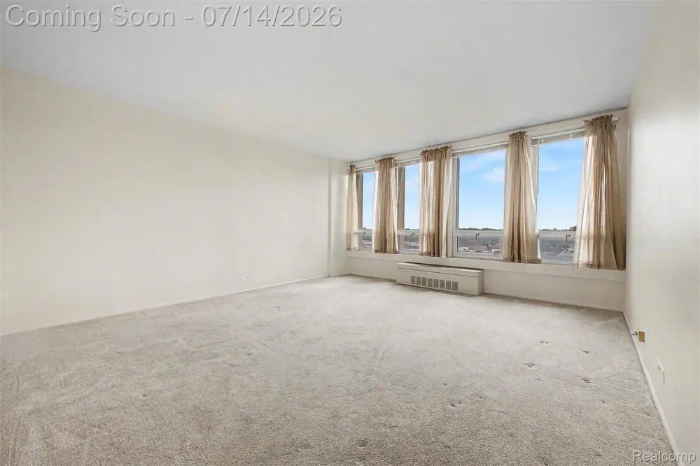 22700 Garrison Street #707 Dearborn City, MI 48124