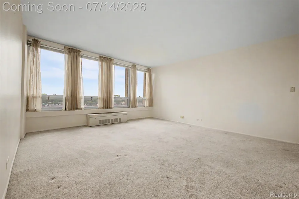 22700 Garrison Street #707 Dearborn City, MI 48124
