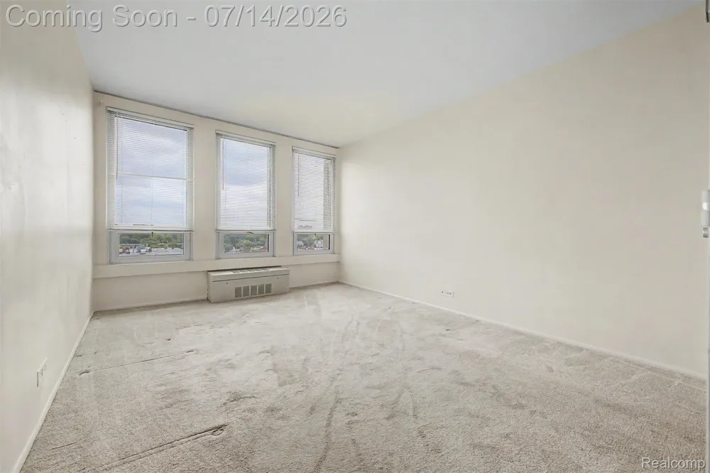 22700 Garrison Street #707 Dearborn City, MI 48124