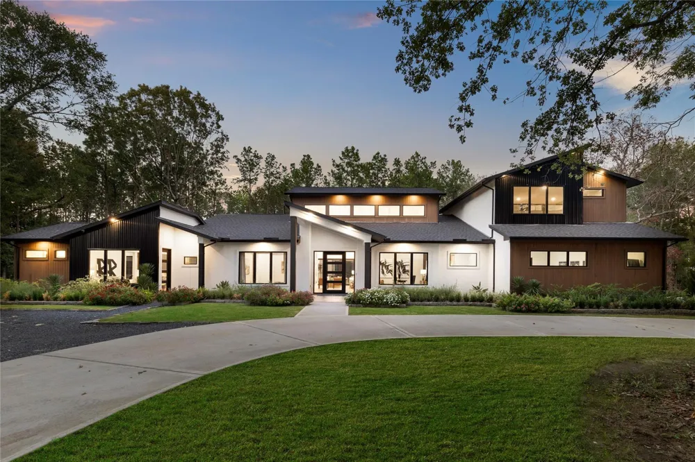 238 Sky Oak Lane Huntsville, TX 77340