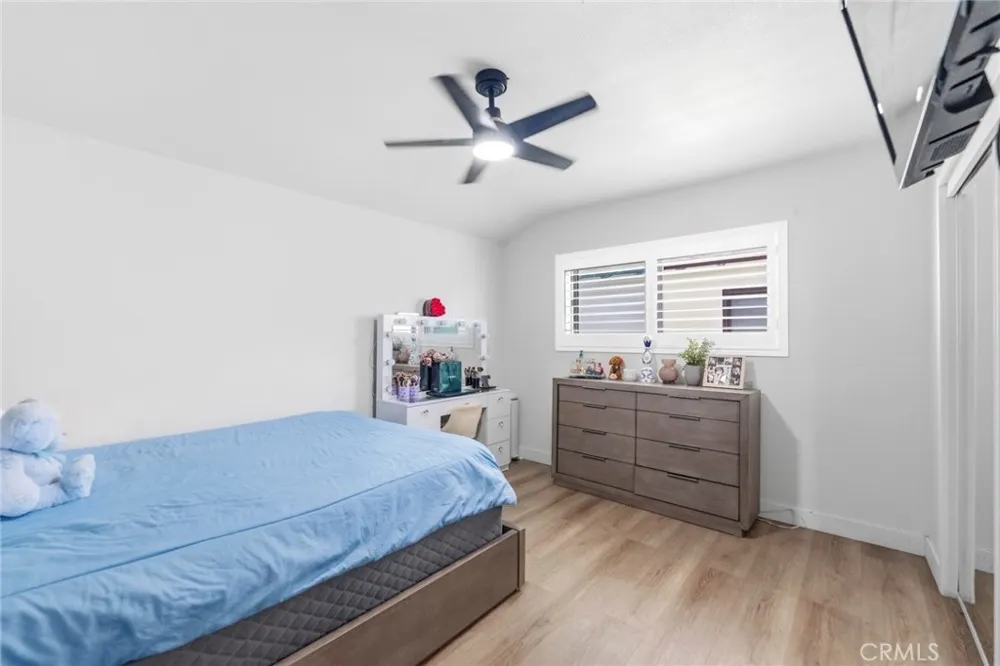 1111 Calera Covina, CA 91722