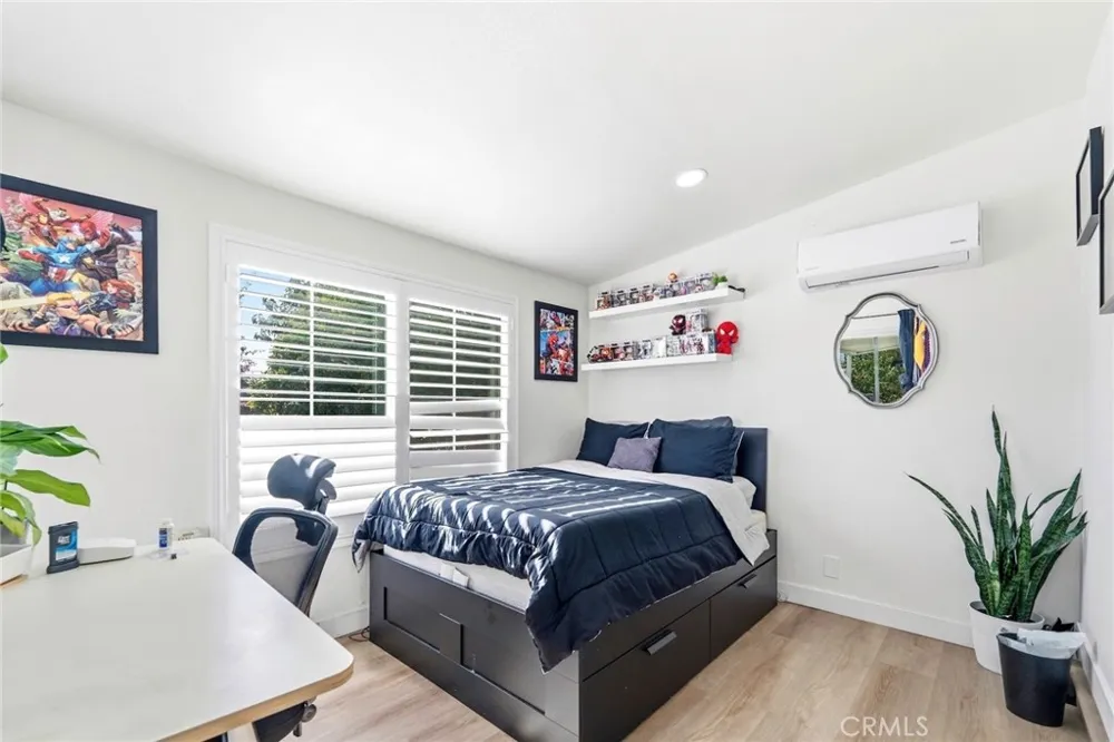 1111 Calera Covina, CA 91722