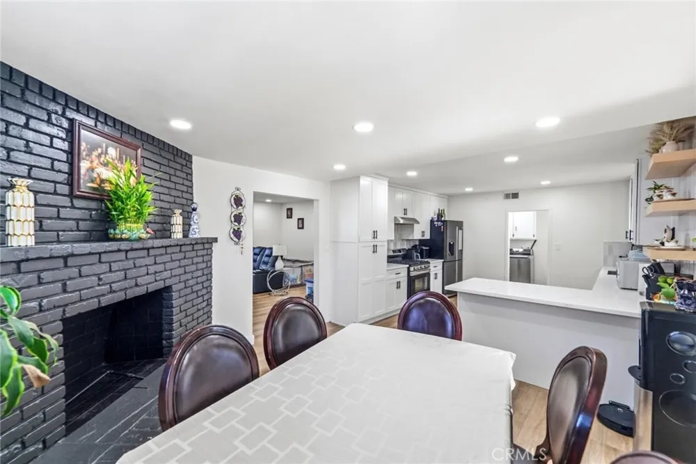1111 Calera Covina, CA 91722