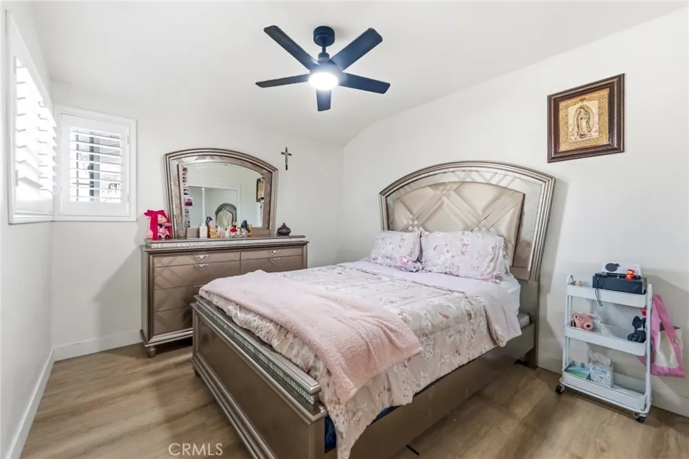 1111 Calera Covina, CA 91722