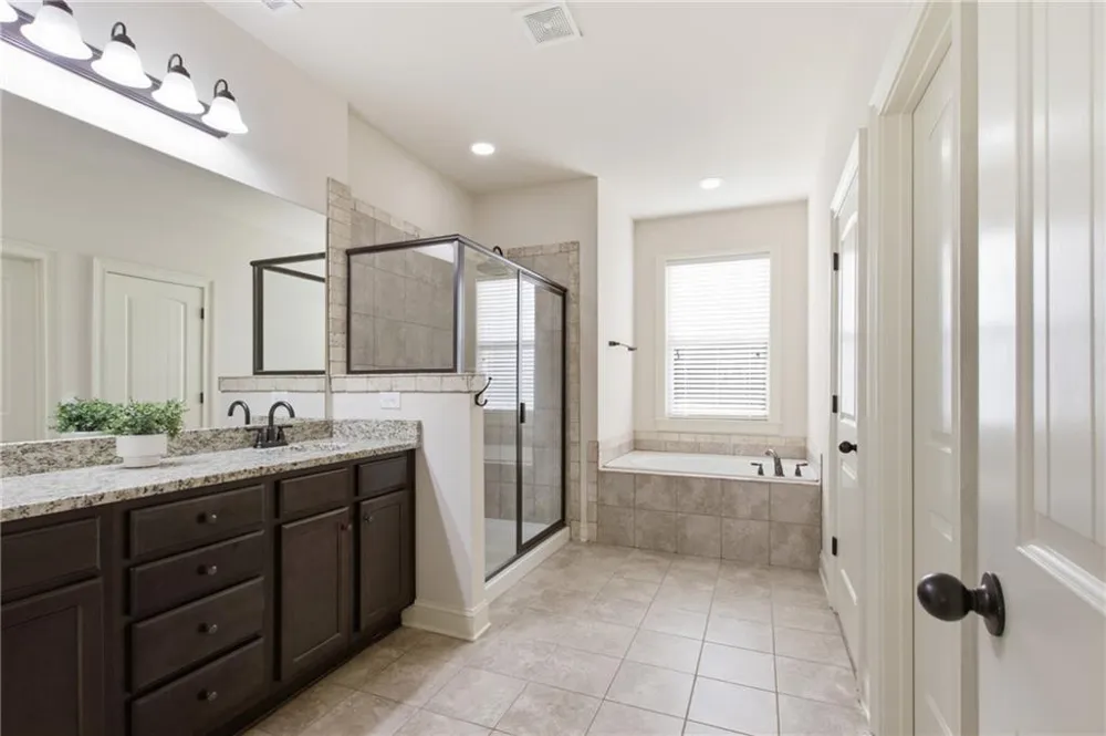 4662 Whitlow Ridge Drive Bishop, GA 30621