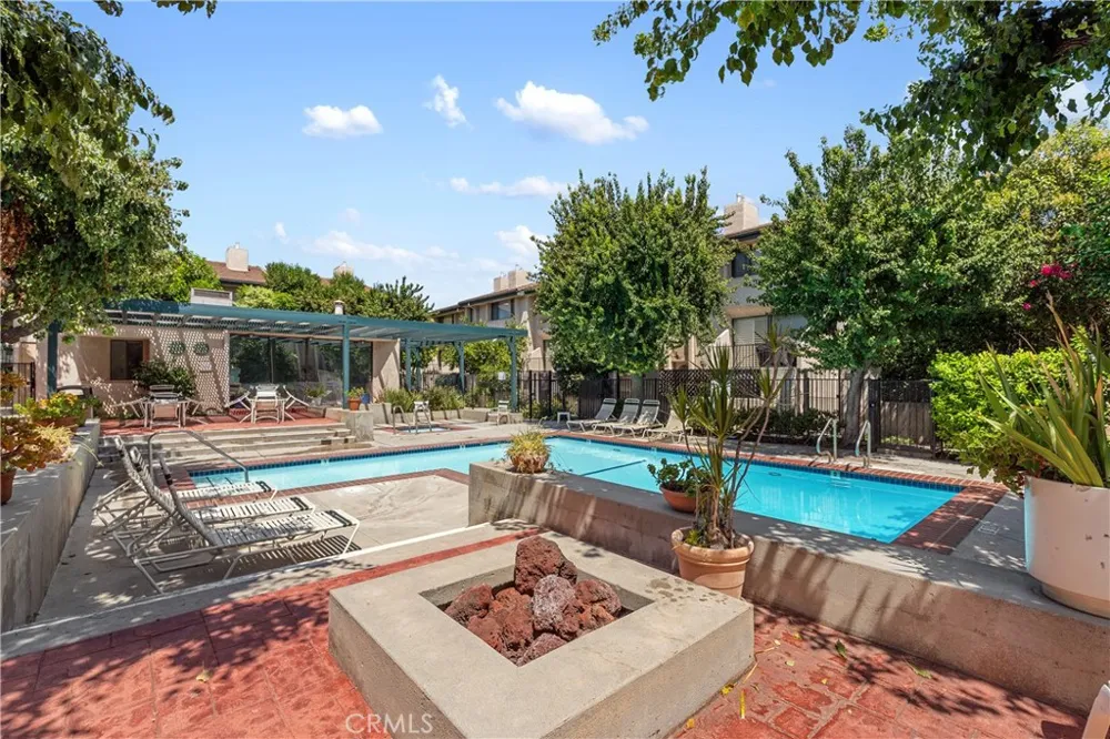 7137 Shoup #39 West Hills, CA 91307