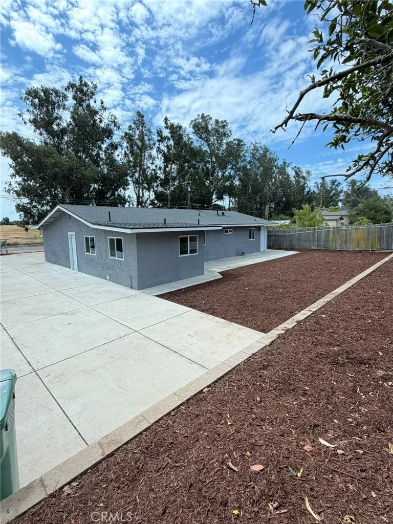 712 Southland Nipomo, CA 93444