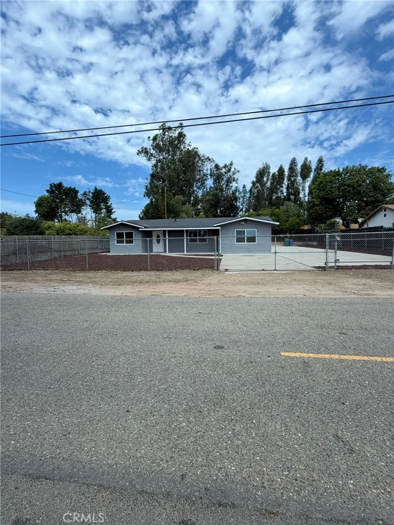 712 Southland Nipomo, CA 93444
