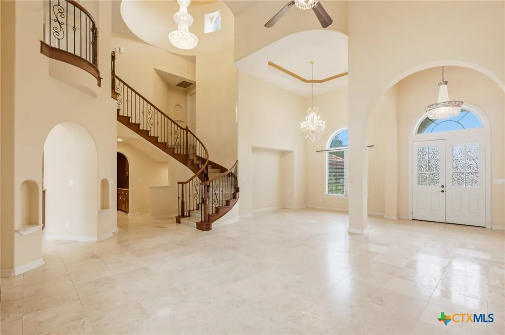 48 Post Oak Run Inez, TX 77968