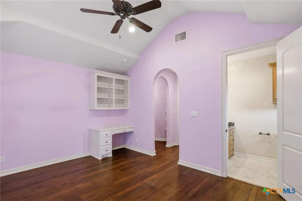 48 Post Oak Run Inez, TX 77968