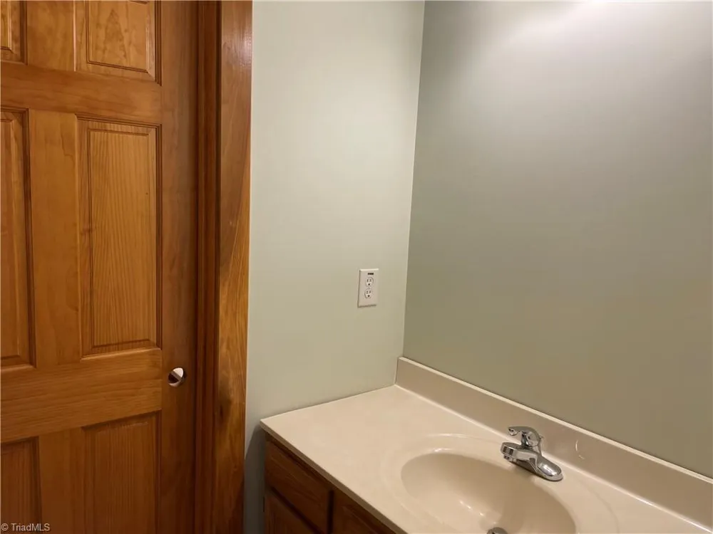 2180 Davis Road Haw River, NC 27258