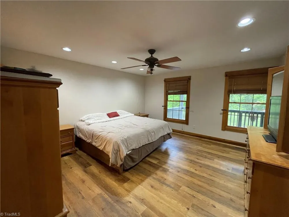 2180 Davis Road Haw River, NC 27258