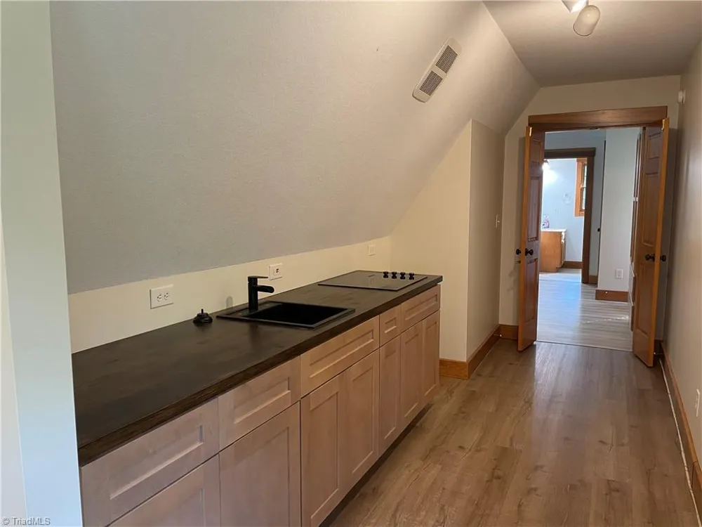 2180 Davis Road Haw River, NC 27258