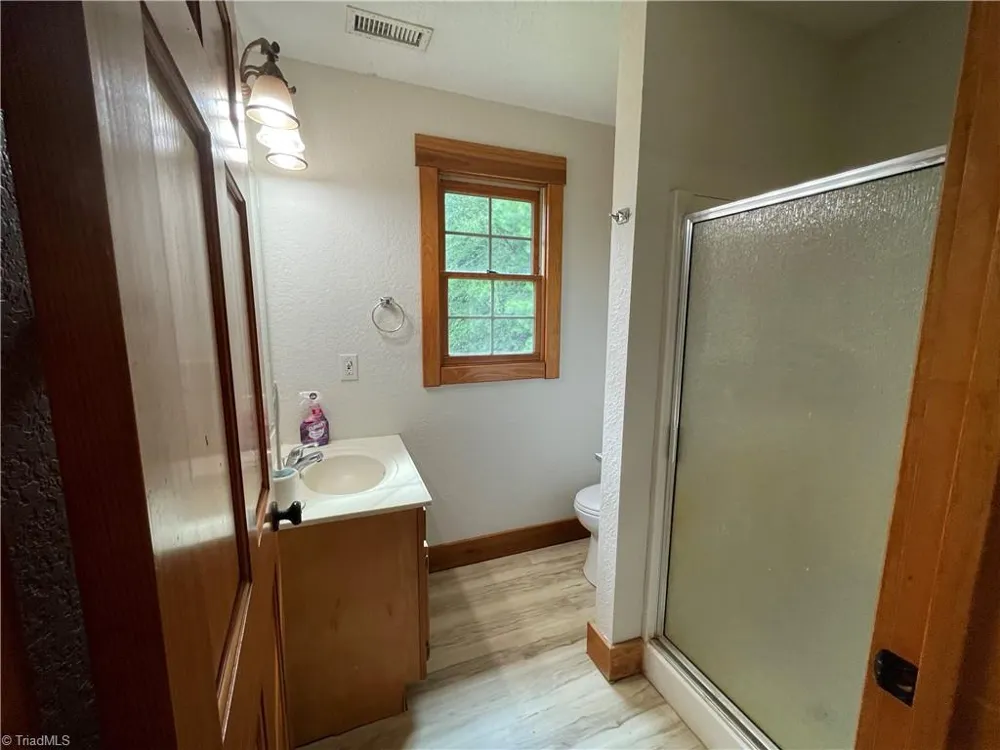 2180 Davis Road Haw River, NC 27258