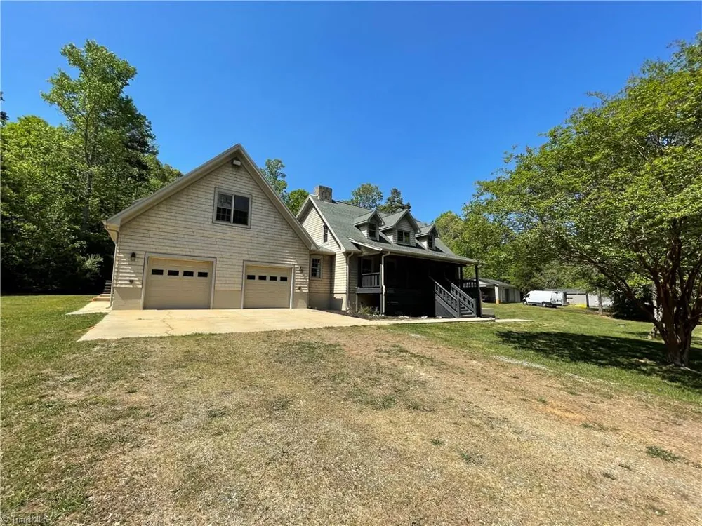 2180 Davis Road Haw River, NC 27258