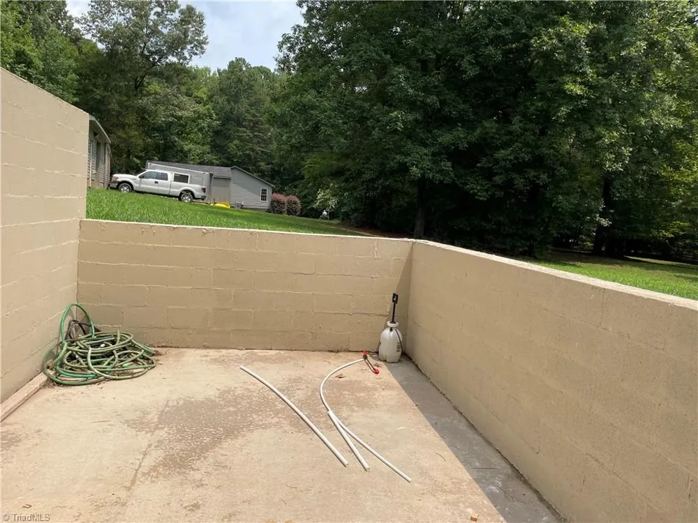 2180 Davis Road Haw River, NC 27258