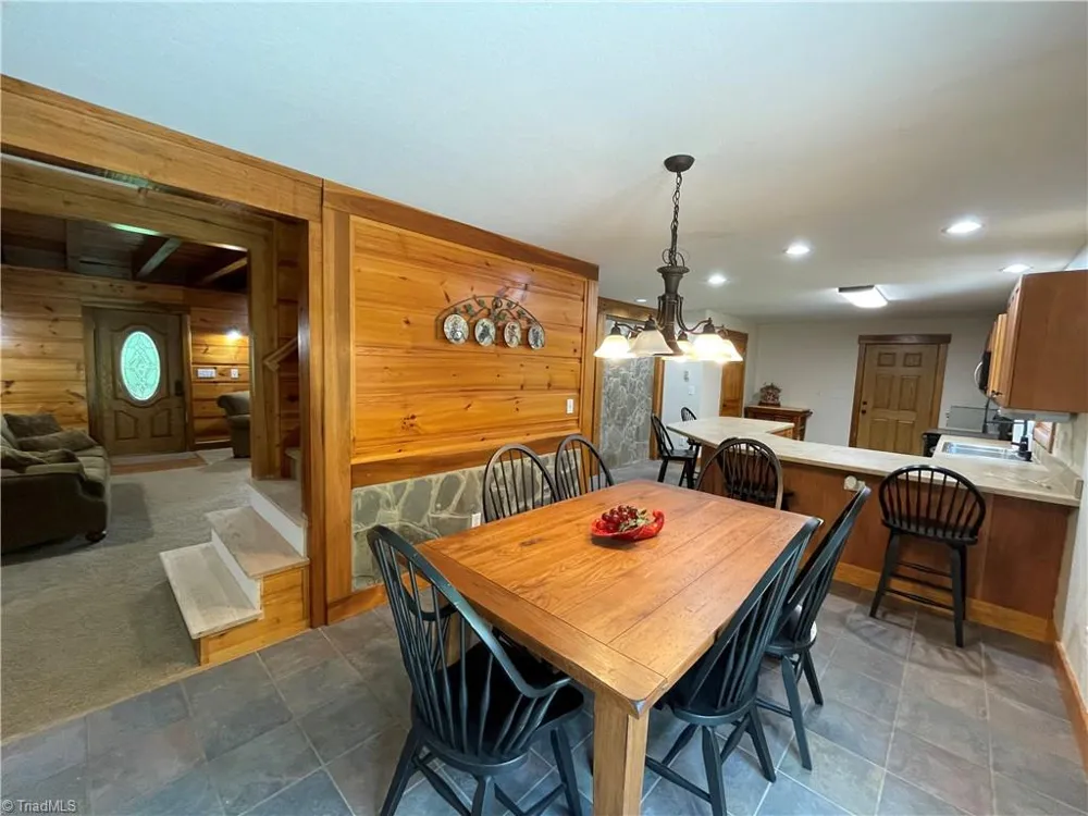 2180 Davis Road Haw River, NC 27258