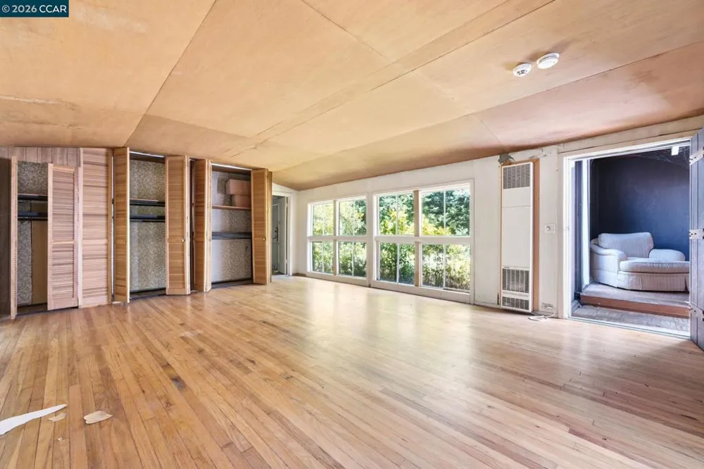 2339 Tice Valley Blvd Walnut Creek, CA 94595