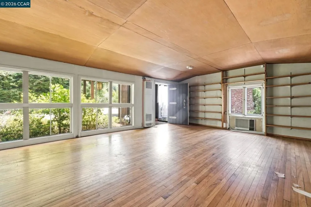 2339 Tice Valley Blvd Walnut Creek, CA 94595