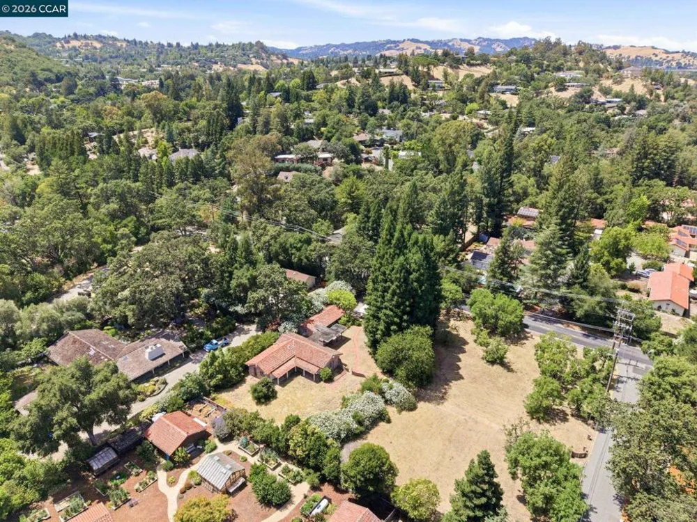 2339 Tice Valley Blvd Walnut Creek, CA 94595