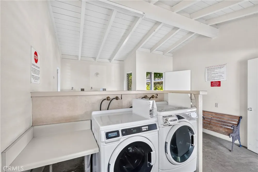 2232 Via Puerta #A Laguna Woods, CA 92637