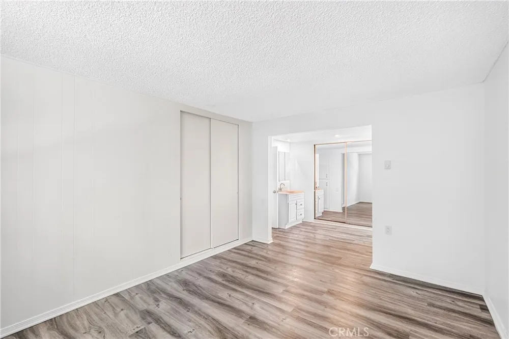 2232 Via Puerta #A Laguna Woods, CA 92637