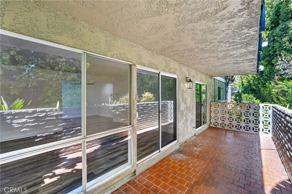 2232 Via Puerta #A Laguna Woods, CA 92637