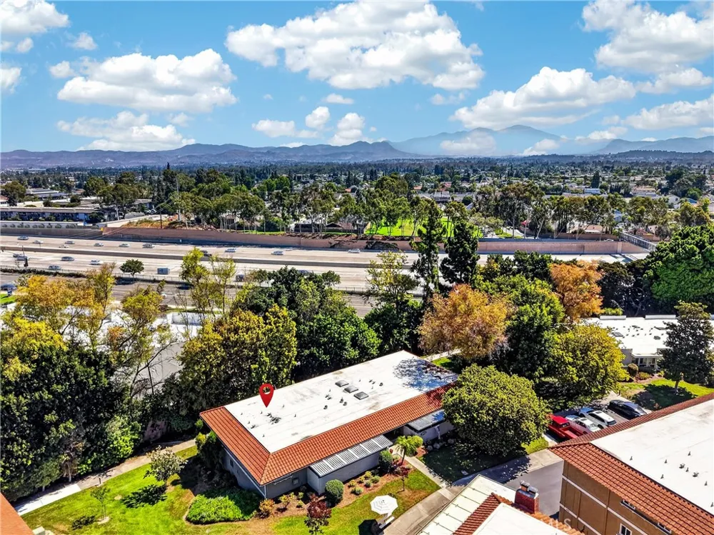 2232 Via Puerta #A Laguna Woods, CA 92637
