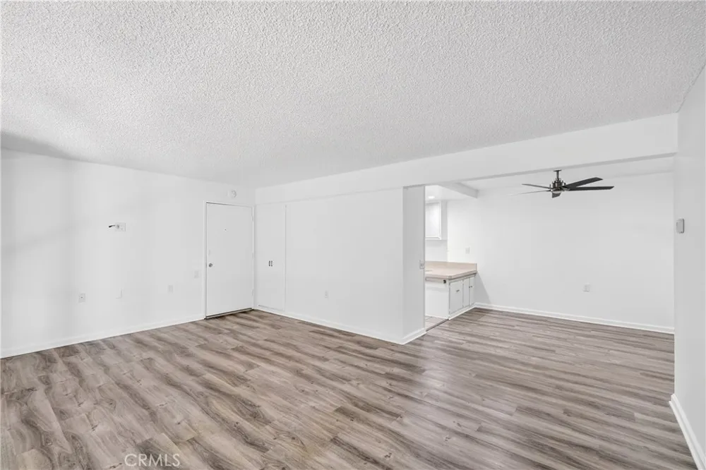 2232 Via Puerta #A Laguna Woods, CA 92637