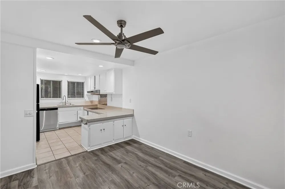 2232 Via Puerta #A Laguna Woods, CA 92637