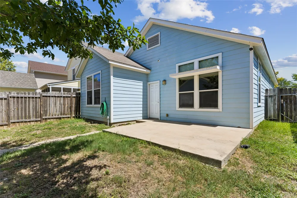 249 Trestle Tree San Marcos, TX 78666
