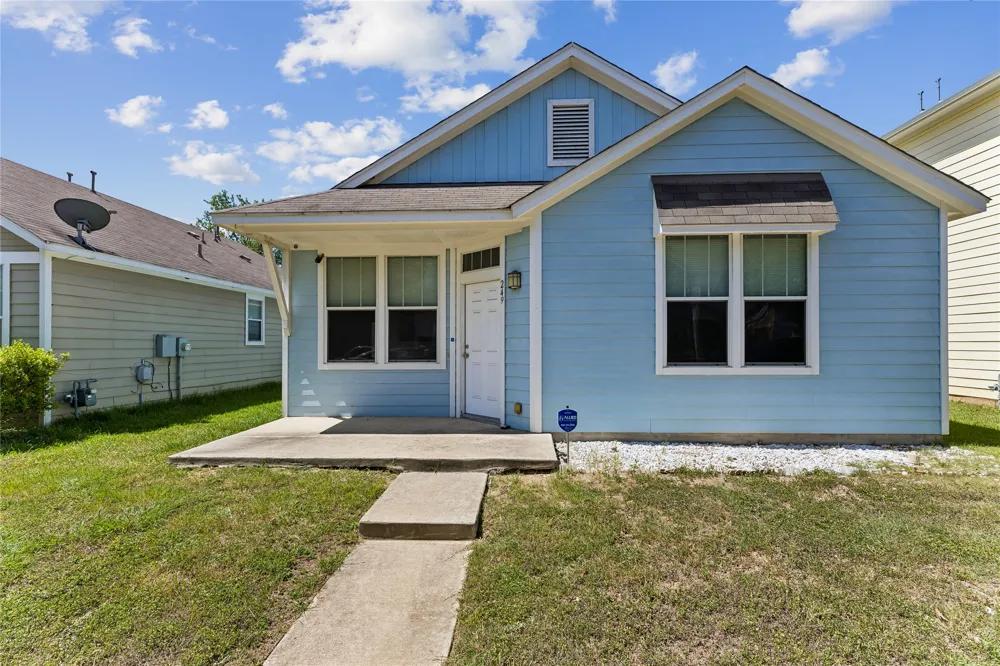 249 Trestle Tree San Marcos, TX 78666