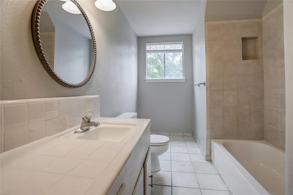 9631 Fairdale Lane Houston, TX 77063