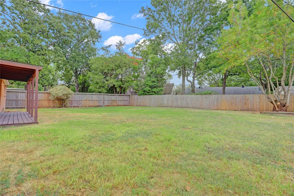9631 Fairdale Lane Houston, TX 77063