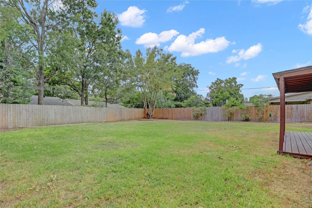 9631 Fairdale Lane Houston, TX 77063