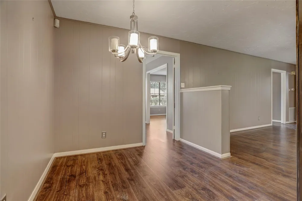 9631 Fairdale Lane Houston, TX 77063