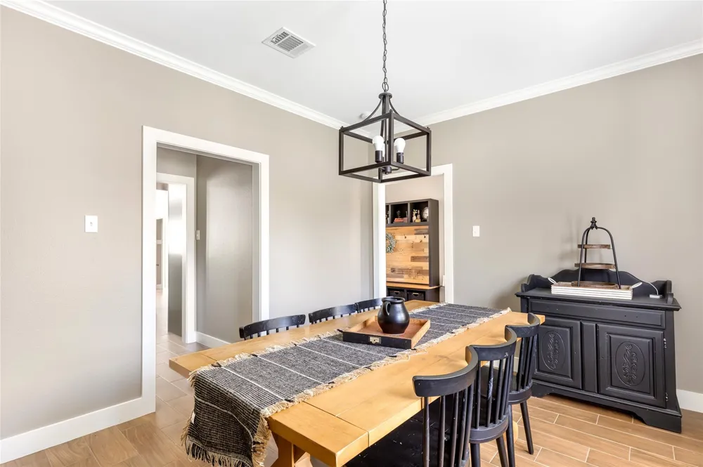 2201 Maple Avenue Liberty, TX 77575
