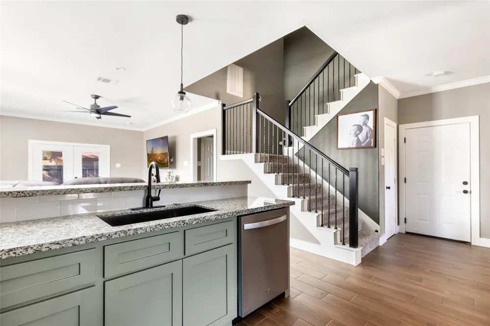 2201 Maple Avenue Liberty, TX 77575