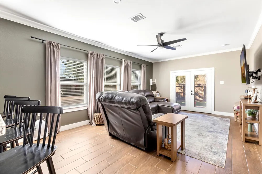 2201 Maple Avenue Liberty, TX 77575