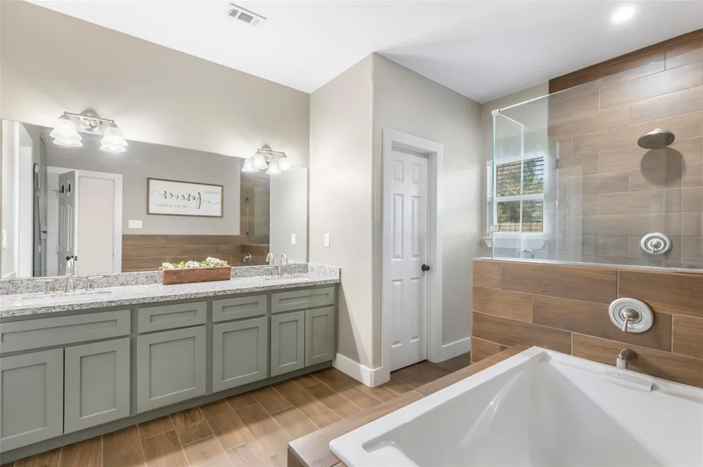 2201 Maple Avenue Liberty, TX 77575