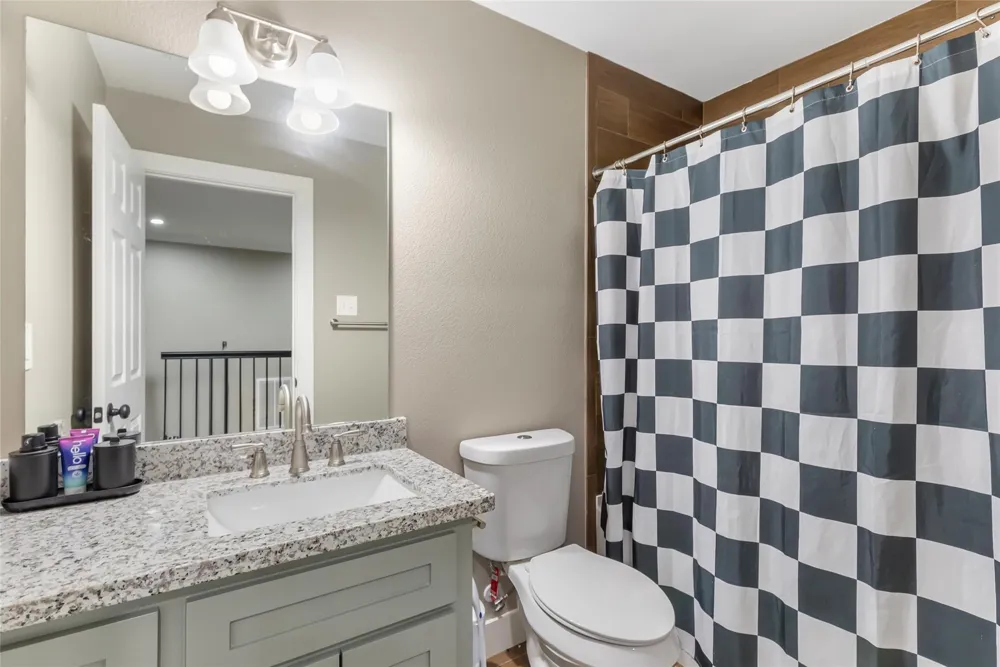 2201 Maple Avenue Liberty, TX 77575