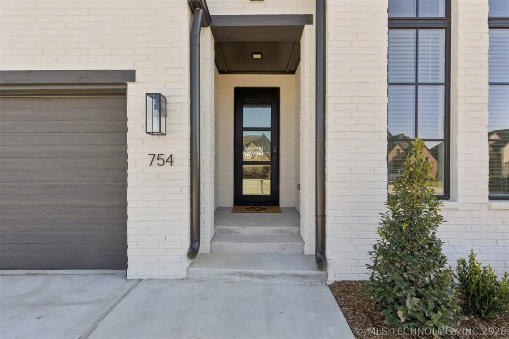 754 E 149th Street S Glenpool, OK 74033