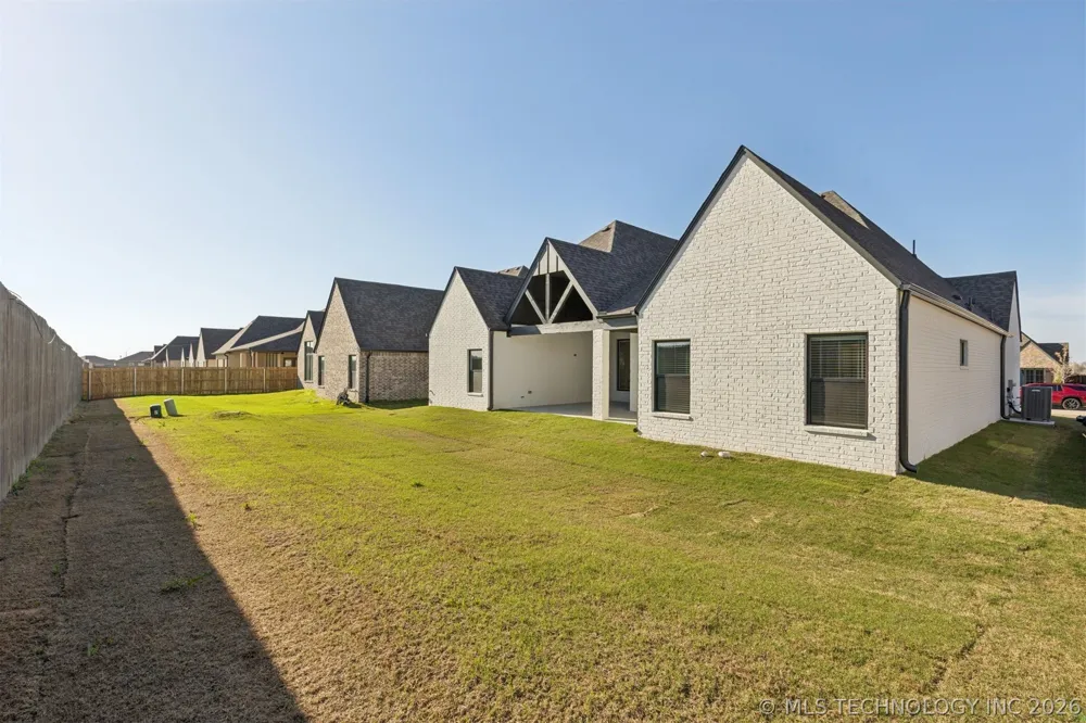 754 E 149th Street S Glenpool, OK 74033