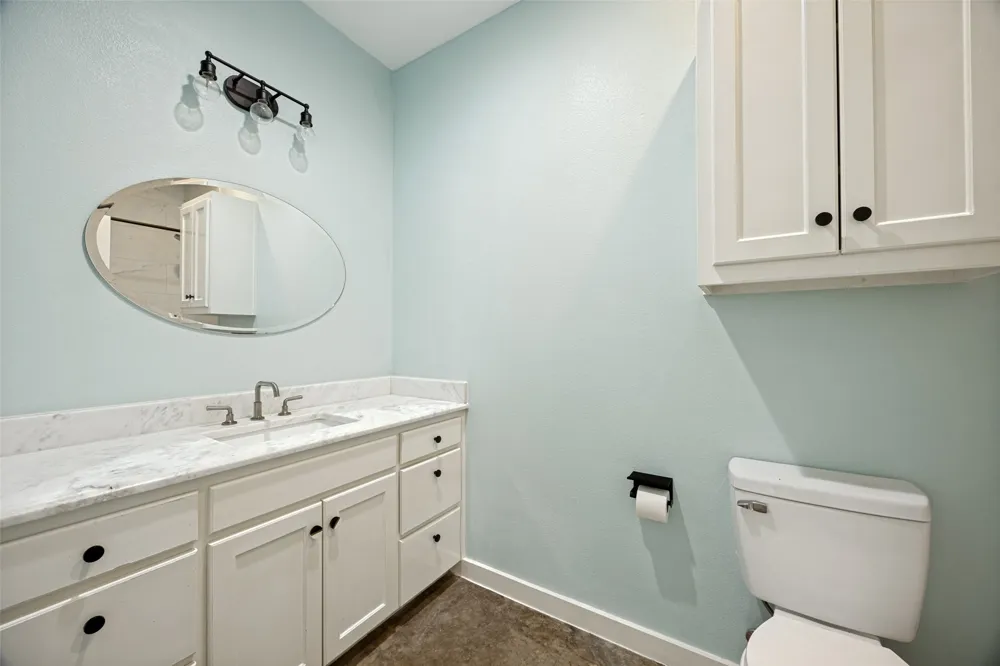822 Private Road 7370 Point, TX 75472