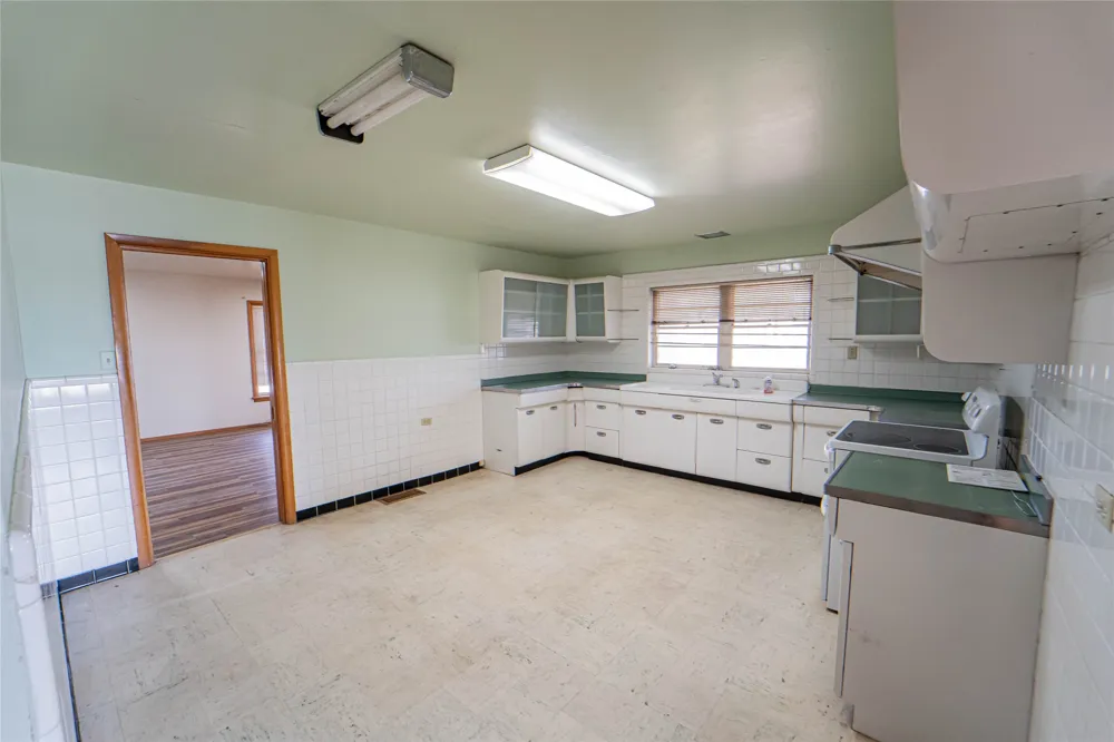 514 W Walker Street Breckenridge, TX 76424
